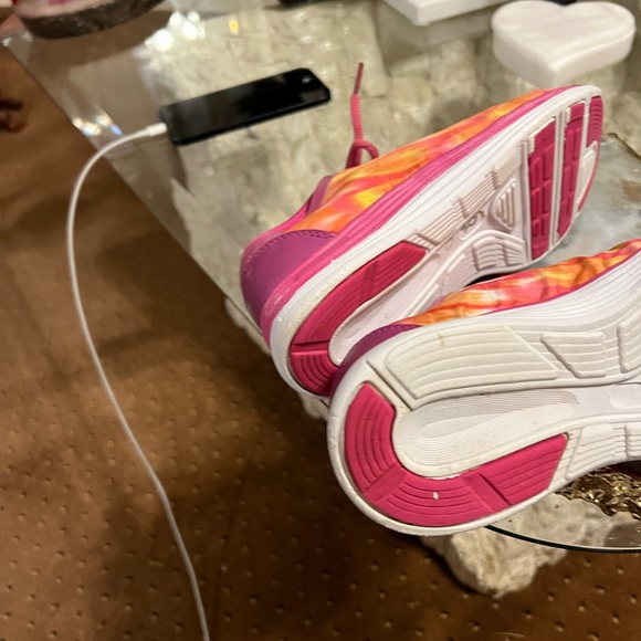 Size 6 Marika multi color pink/yellow all man made materials footwear - Picture 6 of 8